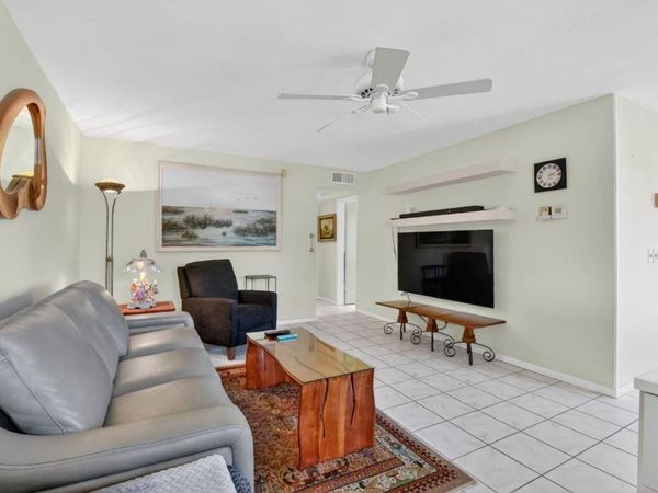 3320 Lake Osborne Drive, Unit 102, Lake Worth Beach, FL 33461