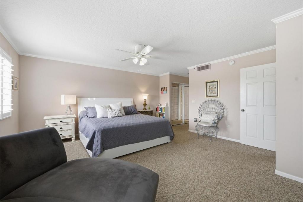 5746 Crystal Shores Drive, Unit 307, Boynton Beach, FL 33437 Photo