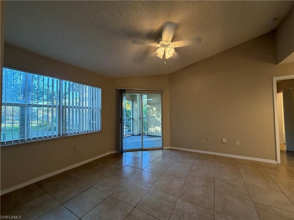 12561 Equestrian Cir, Unit 804, Fort Myers, FL 33907 Photo