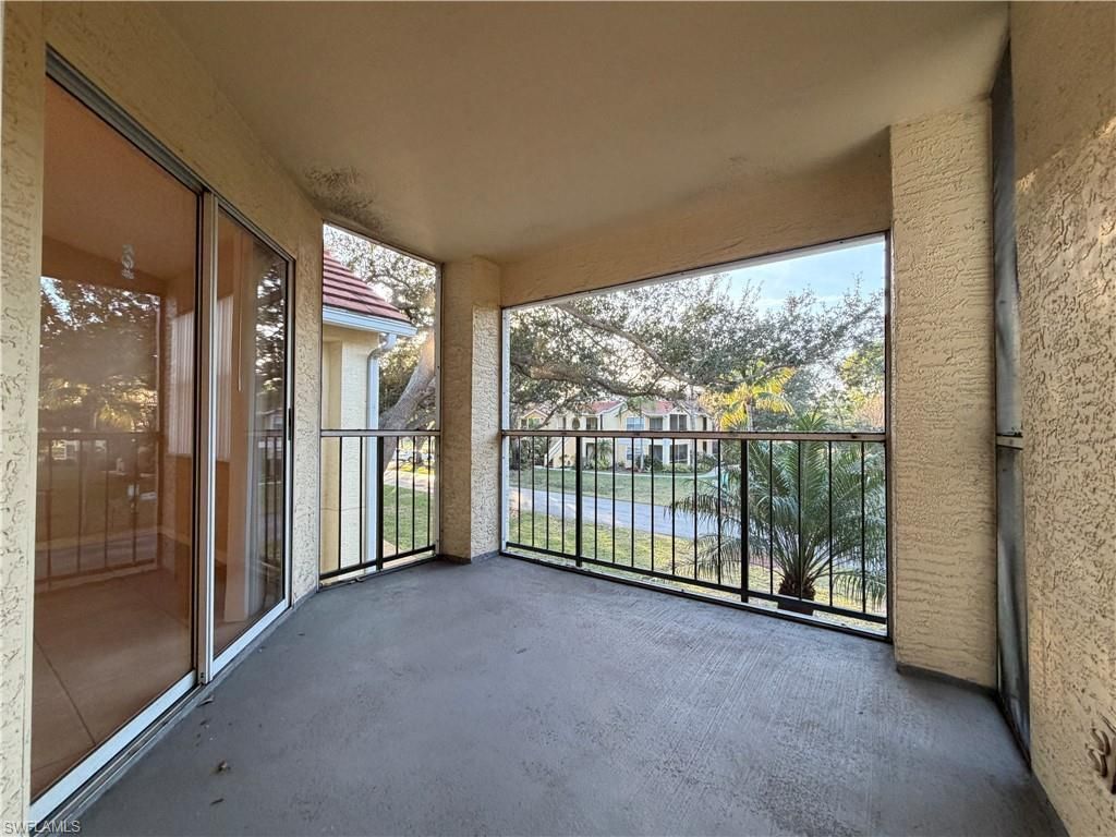 12561 Equestrian Cir, Unit 804, Fort Myers, FL 33907 Photo