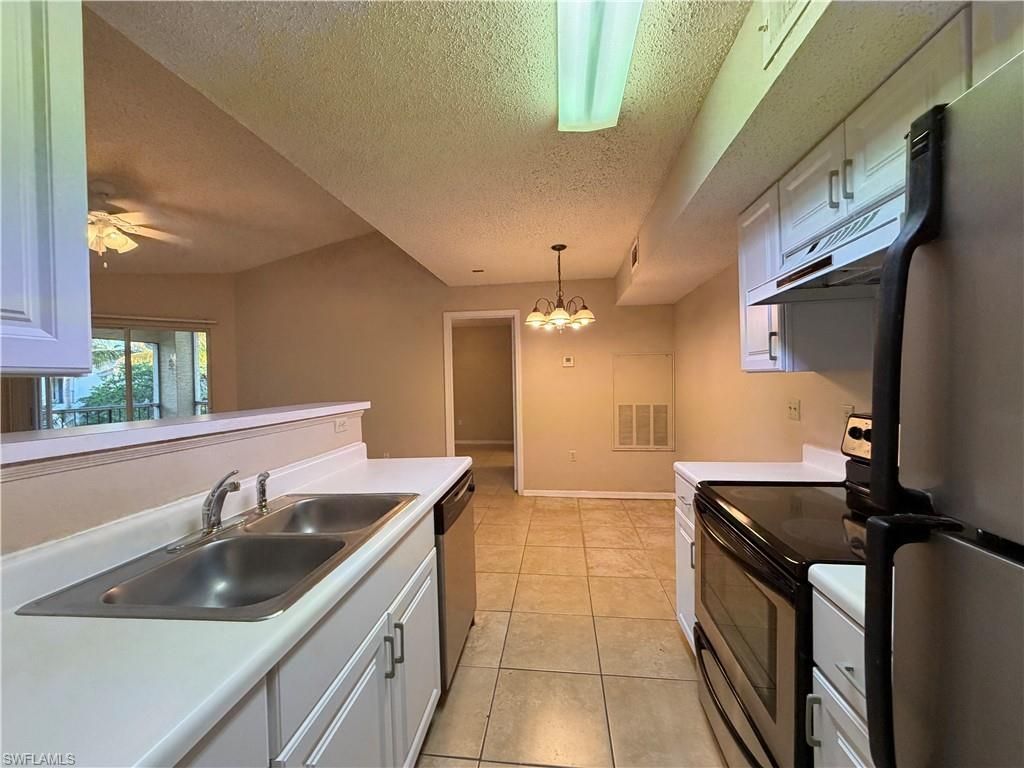 12561 Equestrian Cir, Unit 804, Fort Myers, FL 33907 Photo