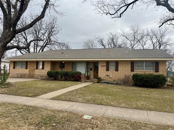 615 N Patrick Street, Dublin, TX 76446