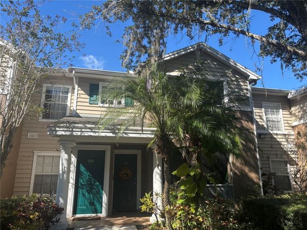 8809 MANOR LOOP, Unit 202, LAKEWOOD RANCH, FL 34202