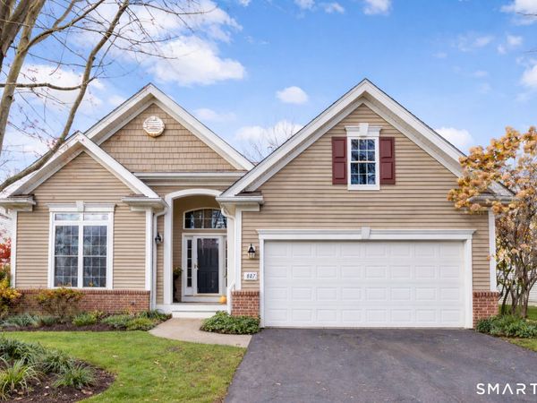 607 Championship, Unit 607, Oxford, CT 06478