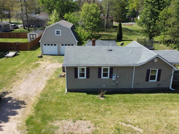 1702 CHERRY AVE, GROTTOES, VA 24441