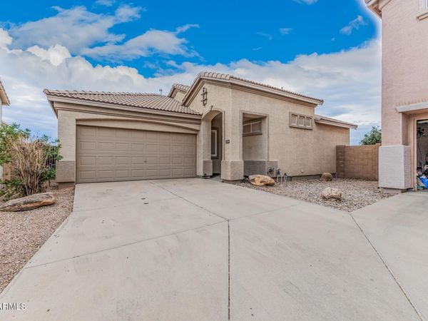 2304 S BERNARD, Mesa, AZ 85209