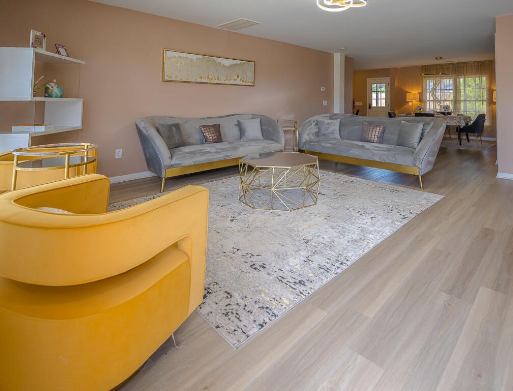 1100 Deerberry Road Photo 4