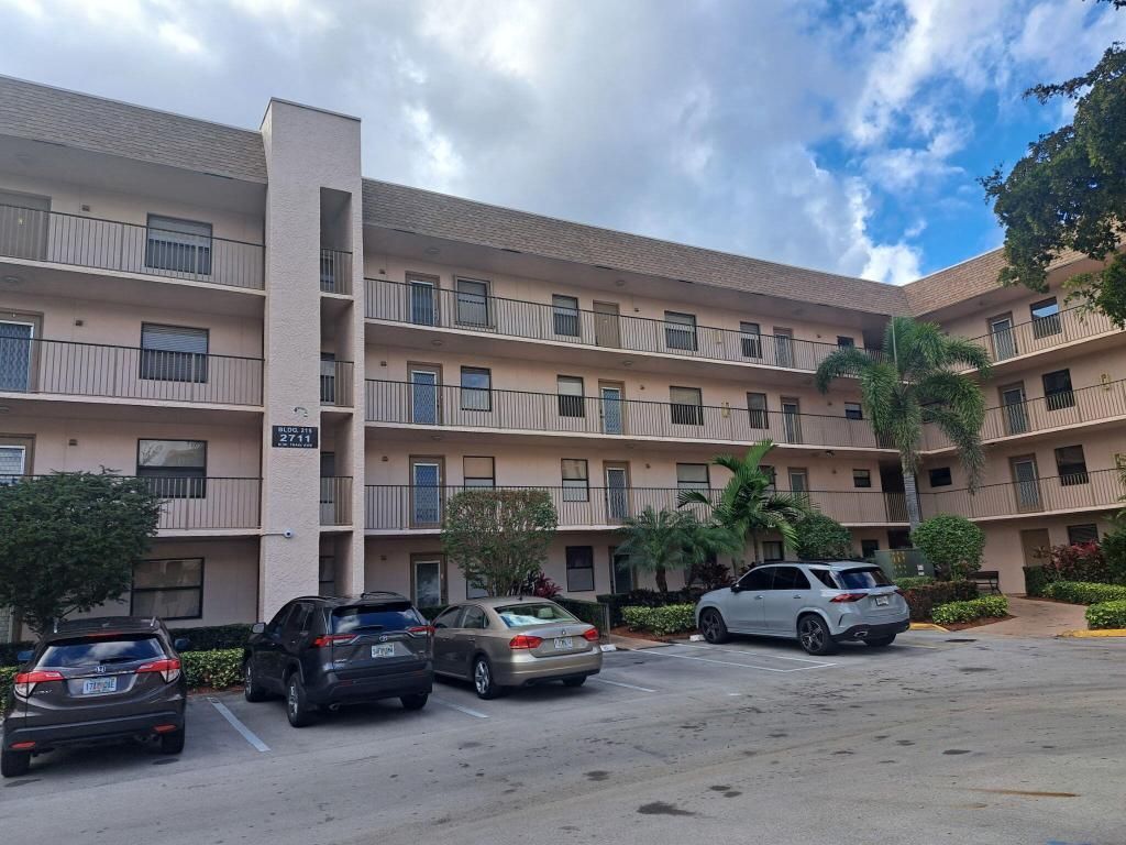 2711 NW 104th Avenue Nw, Unit 405, Sunrise, FL 33322 Photo