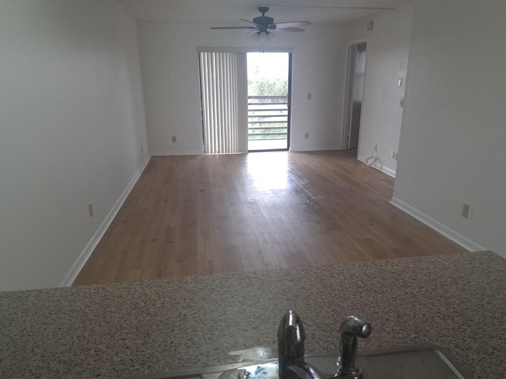2711 NW 104th Avenue Nw, Unit 405, Sunrise, FL 33322 Photo
