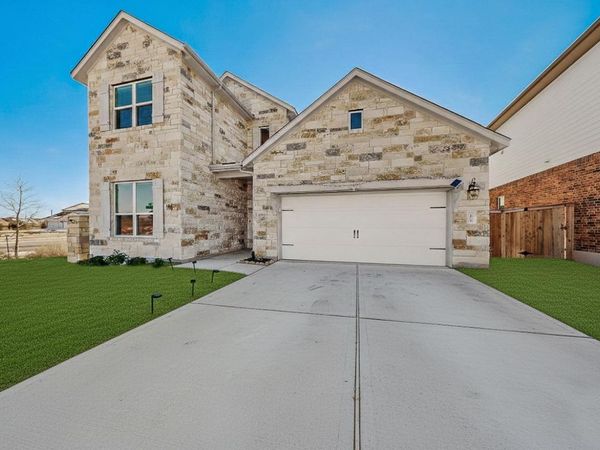 2121 LOLO LN, Leander, TX 78641