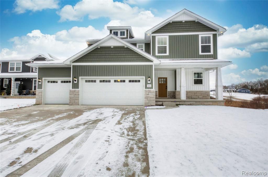 676 Round Rock Dr, Marion Township, MI 48843 Main Photo