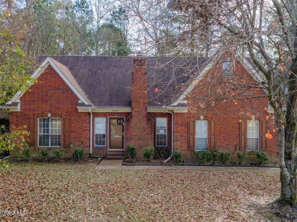 2035 Greencliff Drive, Southaven, MS 38672