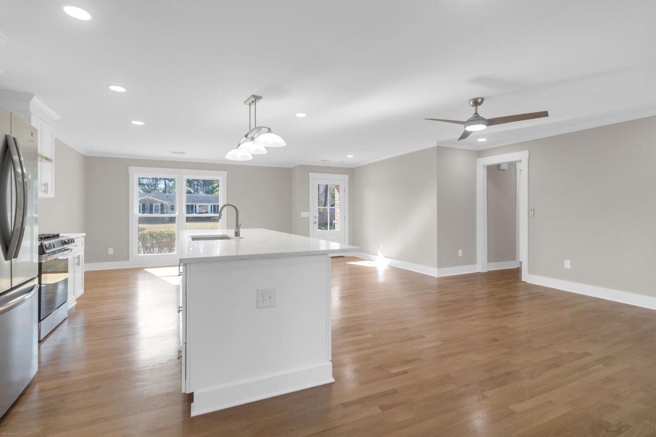 2134 Eve Circle Photo 14