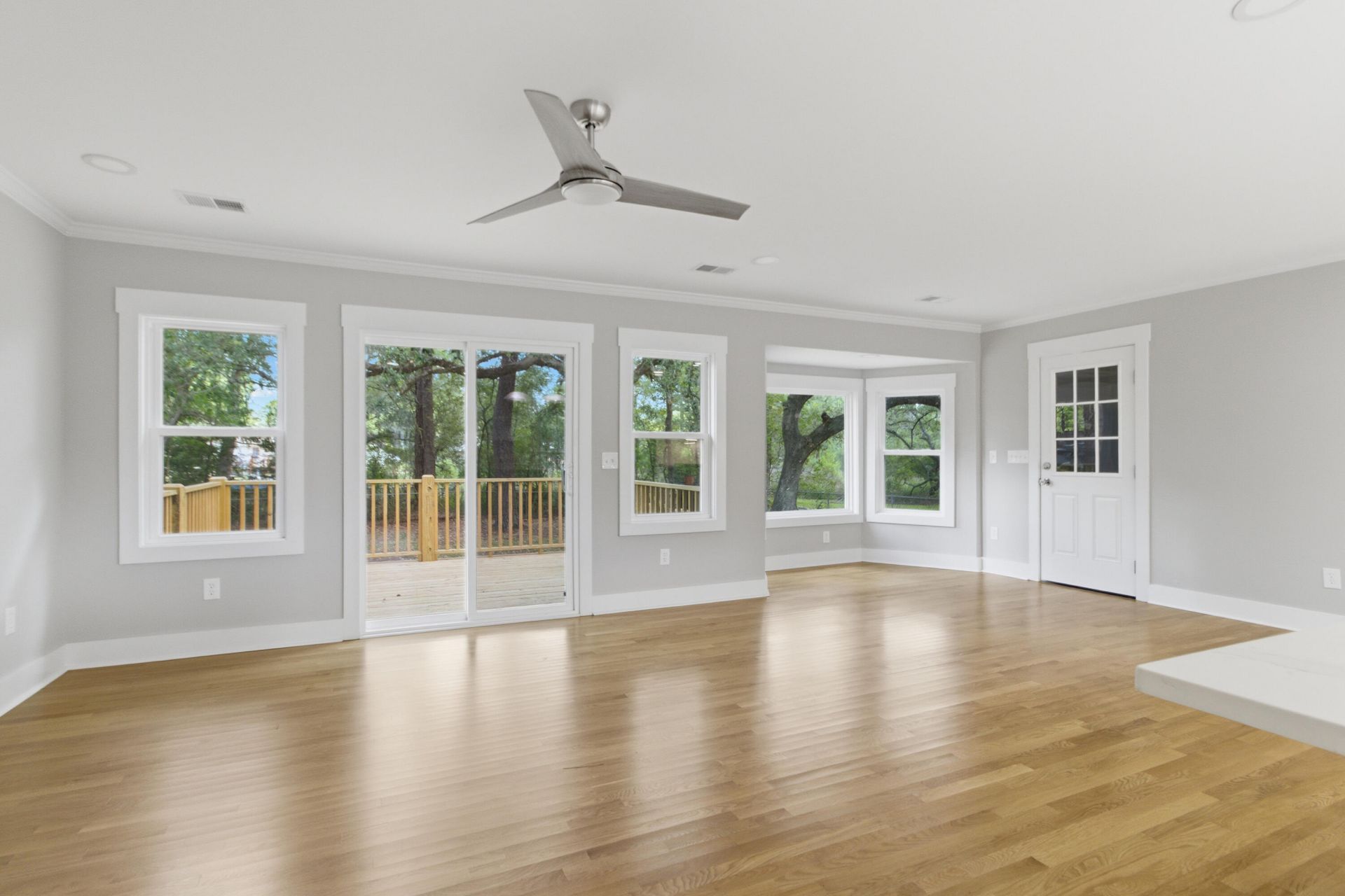 2134 Eve Circle Photo 16