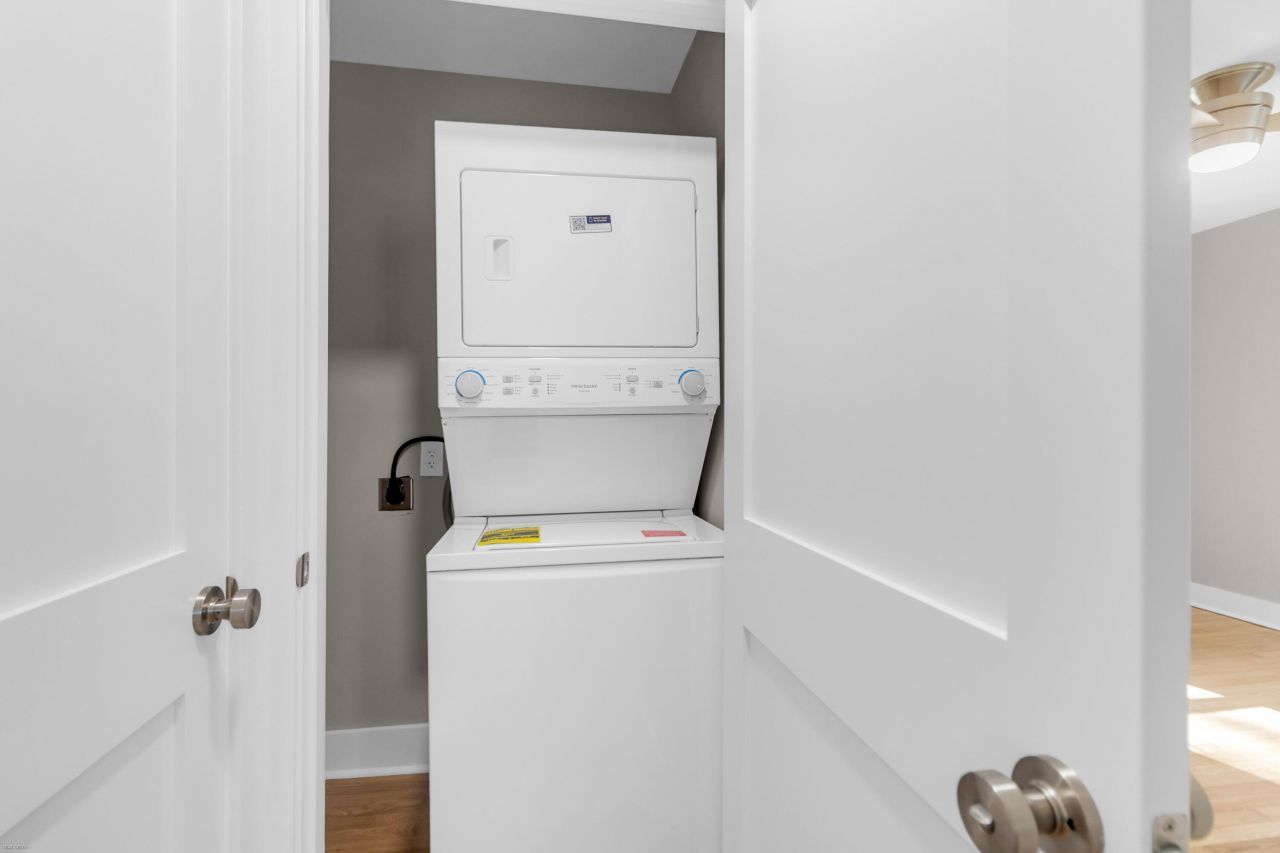 2134 Eve Circle Photo 22