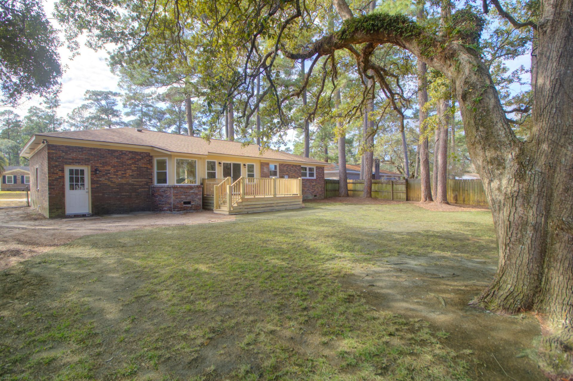 2134 Eve Circle Photo 34