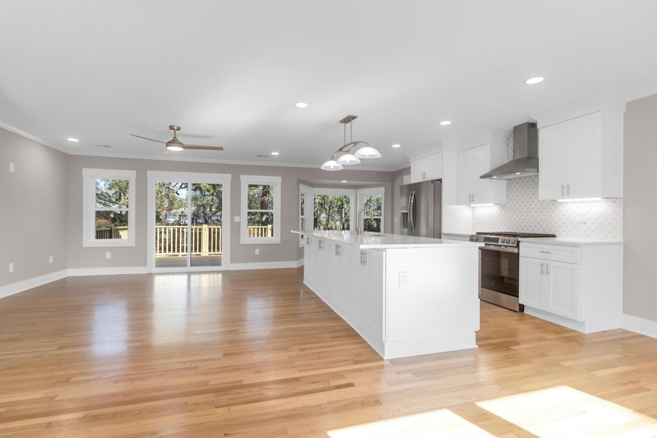 2134 Eve Circle Photo 8