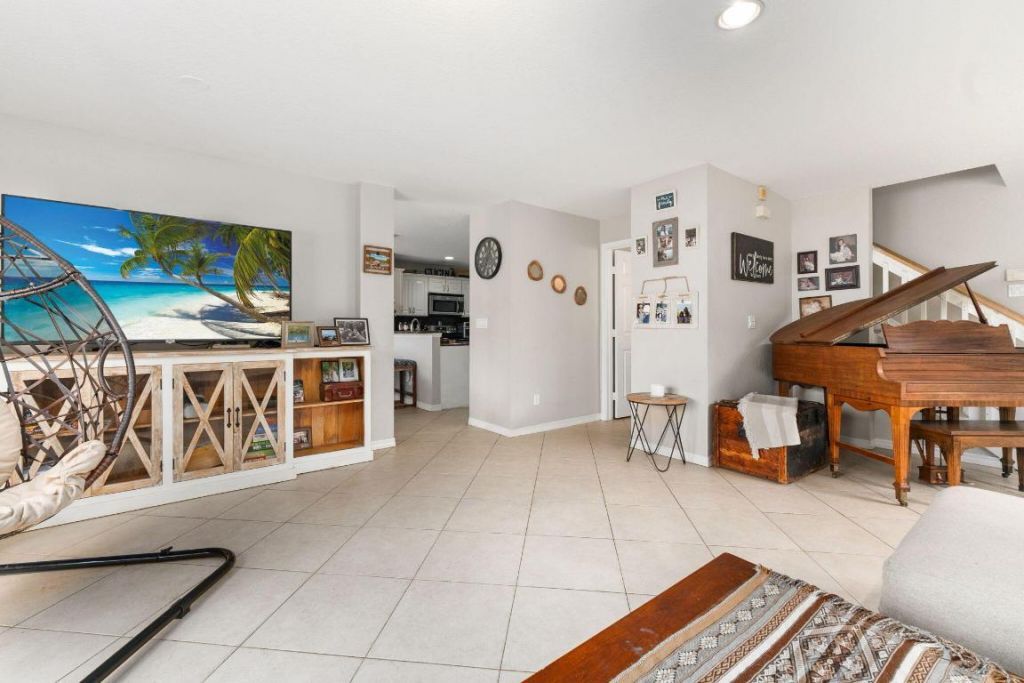 1939 SW Jamesport Drive, Port Saint Lucie, FL 34953 Photo