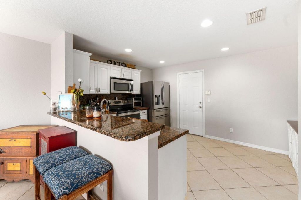 1939 SW Jamesport Drive, Port Saint Lucie, FL 34953 Photo