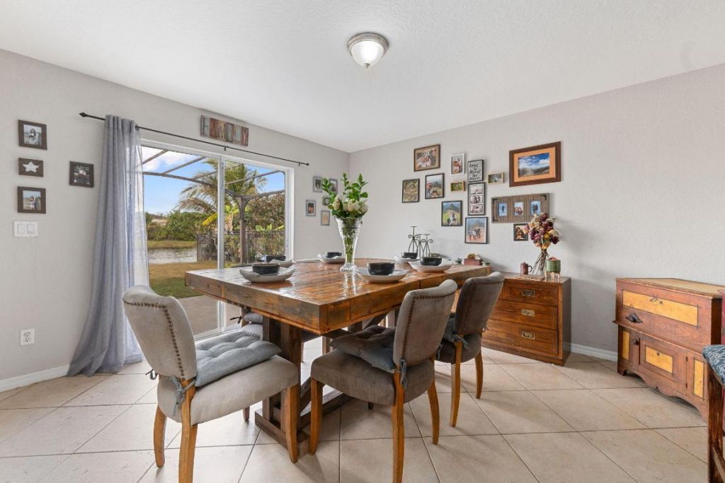 1939 SW Jamesport Drive, Port Saint Lucie, FL 34953 Photo