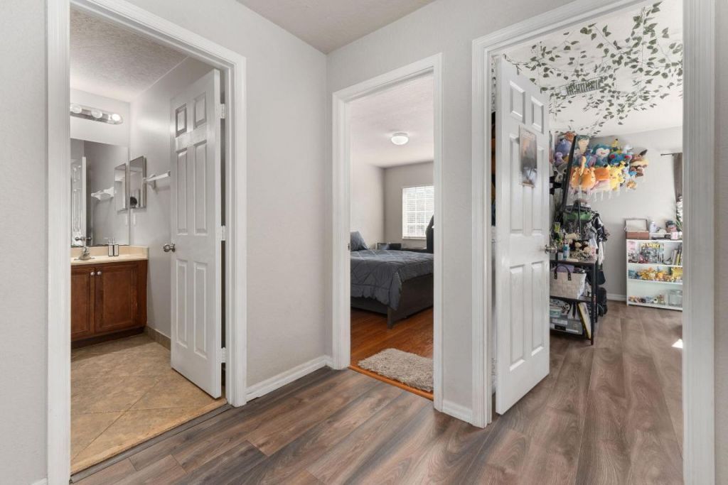 1939 SW Jamesport Drive, Port Saint Lucie, FL 34953 Photo