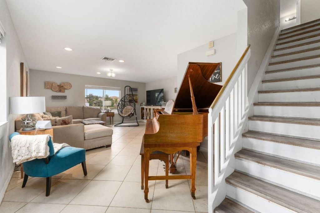 1939 SW Jamesport Drive, Port Saint Lucie, FL 34953 Photo