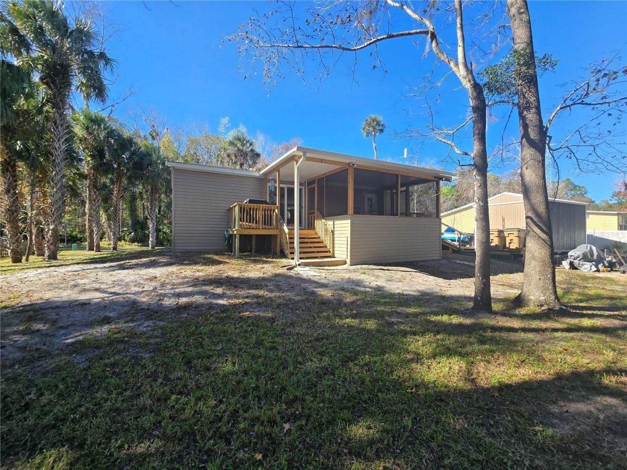 56290 Cherry Tree Road, Astor, FL 32102 Photo