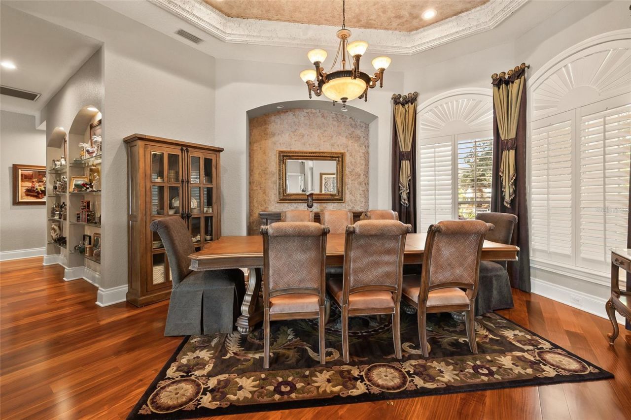 8402 Tallahassee Drive Ne, Saint Petersburg, FL 33702 Photo