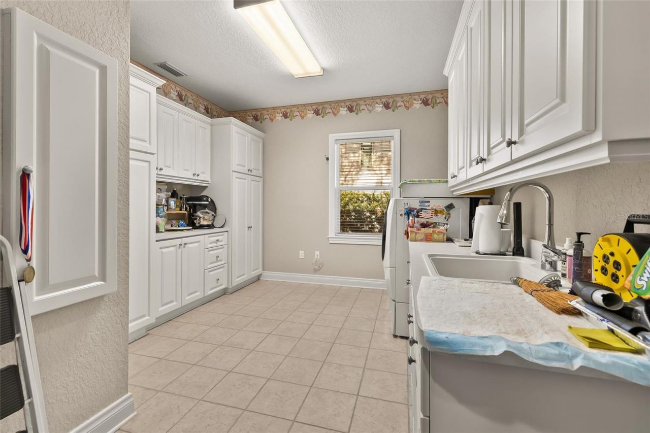 8402 Tallahassee Drive Ne, Saint Petersburg, FL 33702 Photo