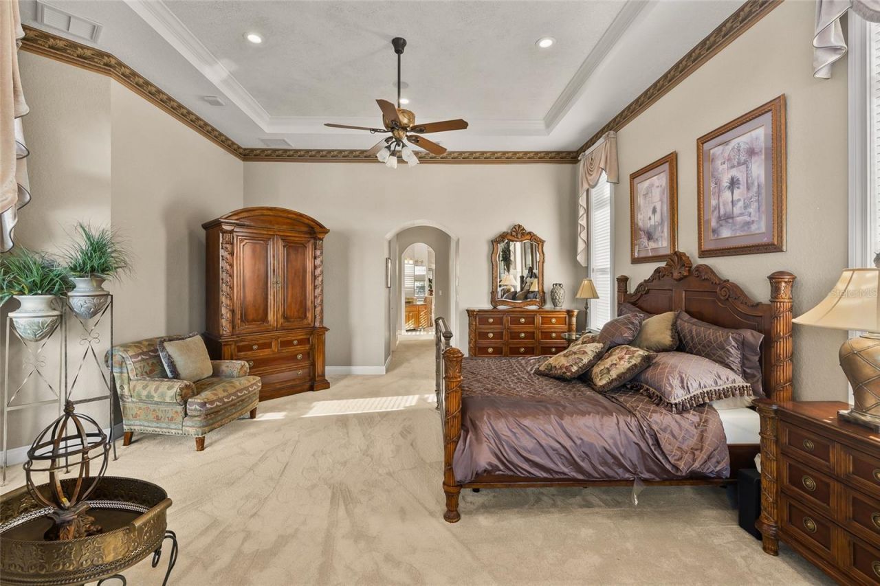 8402 Tallahassee Drive Ne, Saint Petersburg, FL 33702 Photo