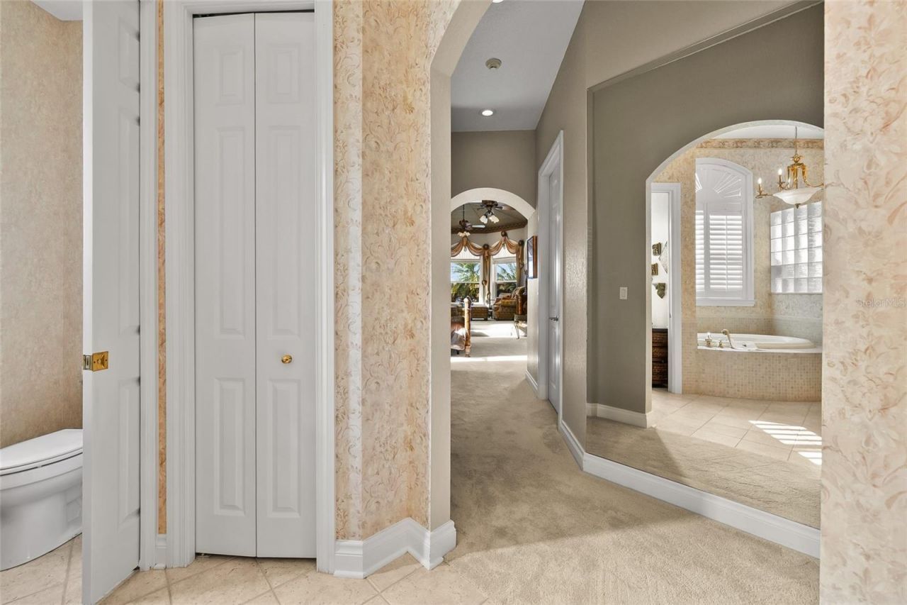 8402 Tallahassee Drive Ne, Saint Petersburg, FL 33702 Photo