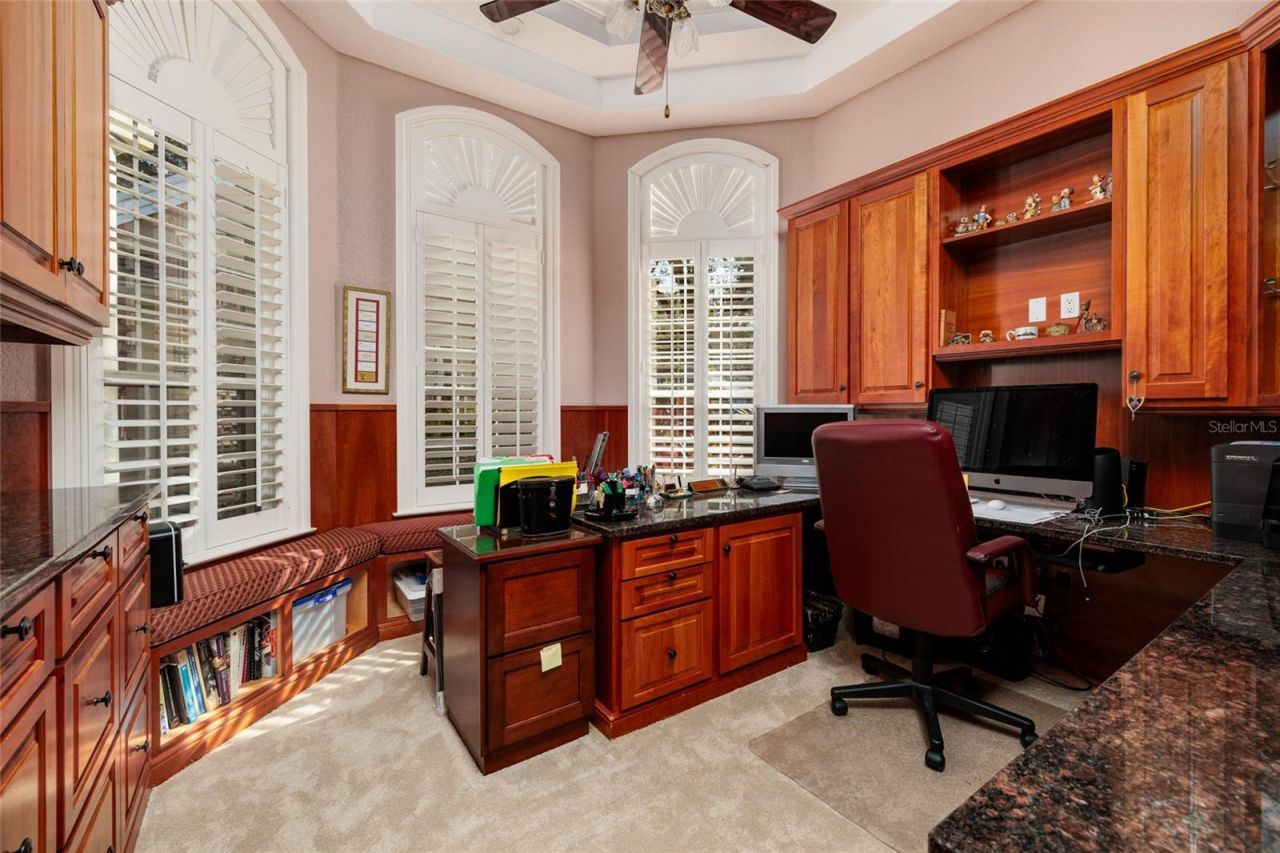 8402 Tallahassee Drive Ne, Saint Petersburg, FL 33702 Photo