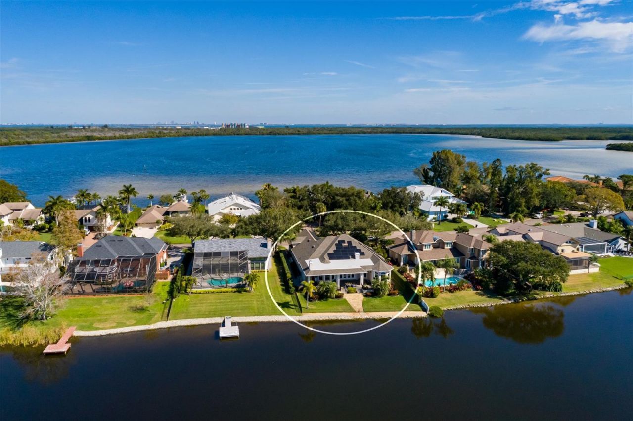 8402 Tallahassee Drive Ne, Saint Petersburg, FL 33702 Photo