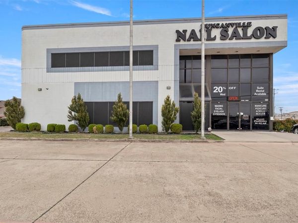 220 S Cedar Ridge Drive, Duncanville, TX 75116