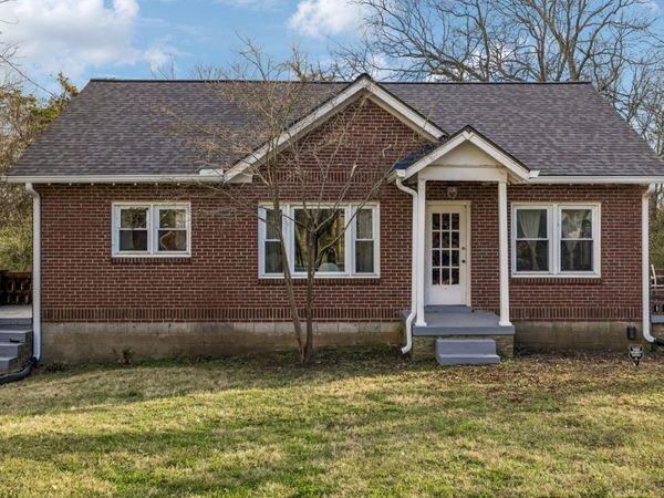 120 Dellway Dr, Nashville, TN 37207