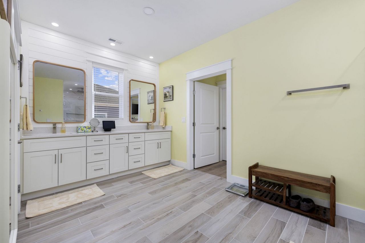 313 Babylon Pine Dr. Photo 25