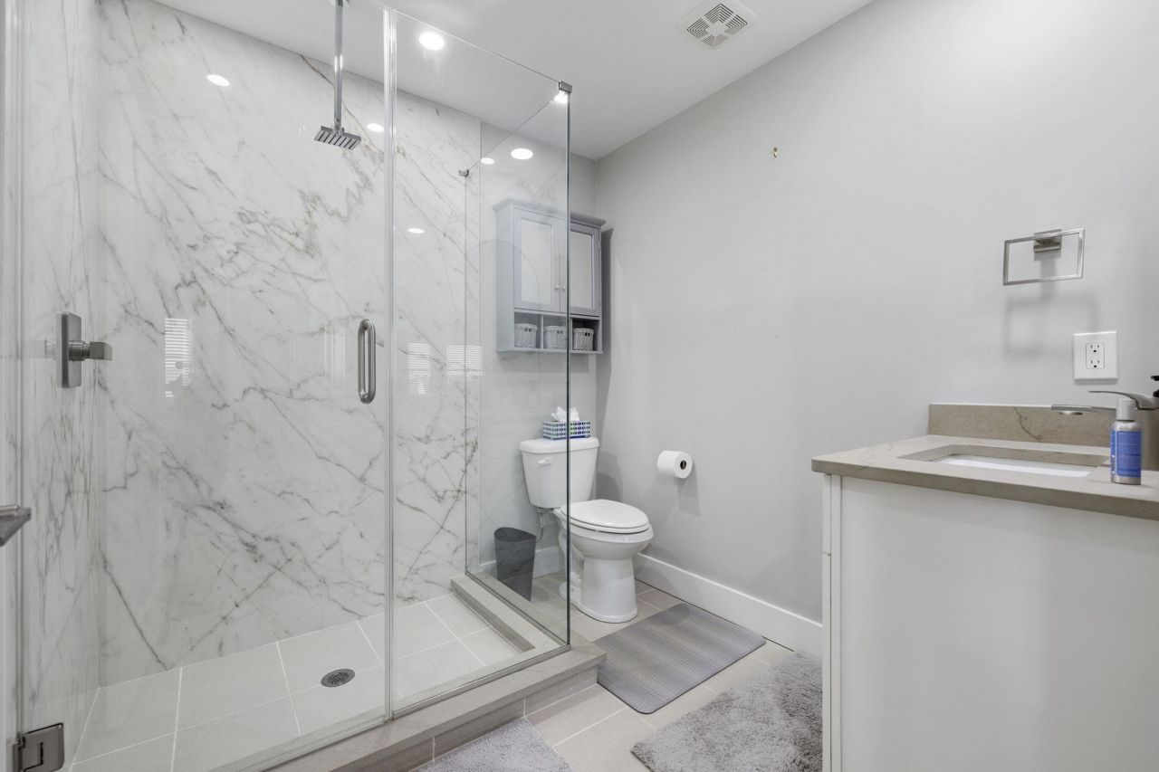 313 Babylon Pine Dr. Photo 31