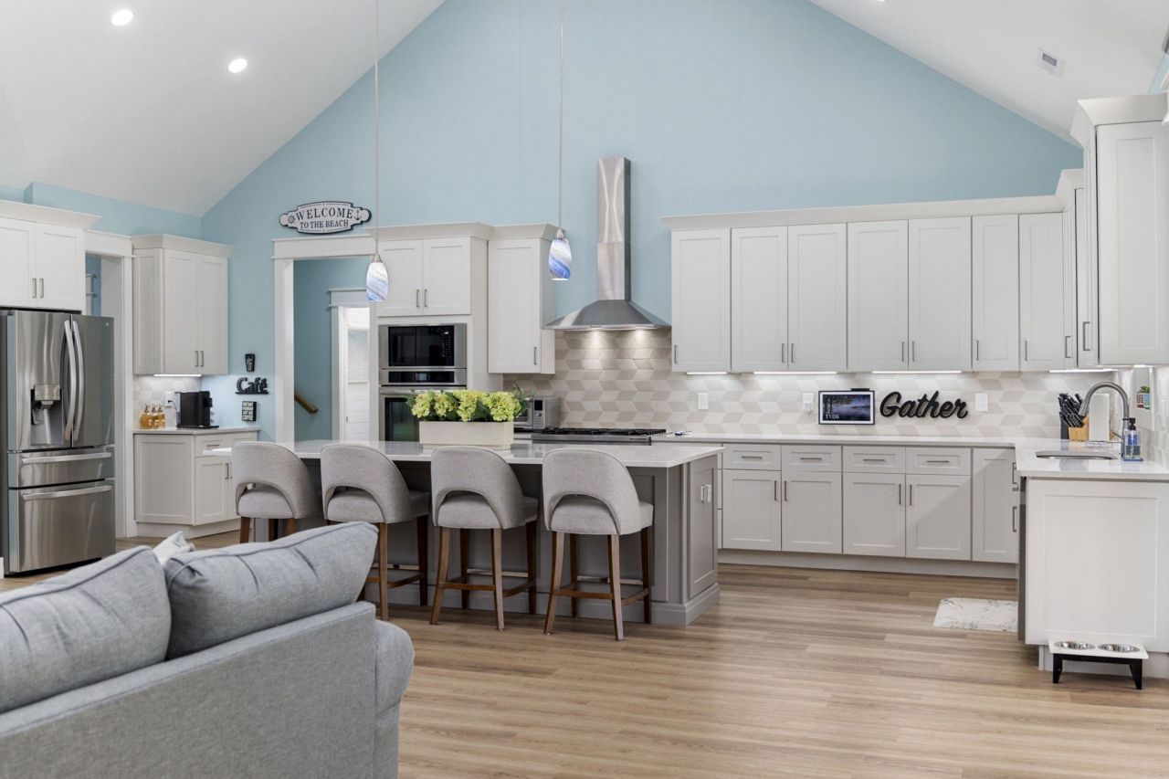 313 Babylon Pine Dr. Photo 8