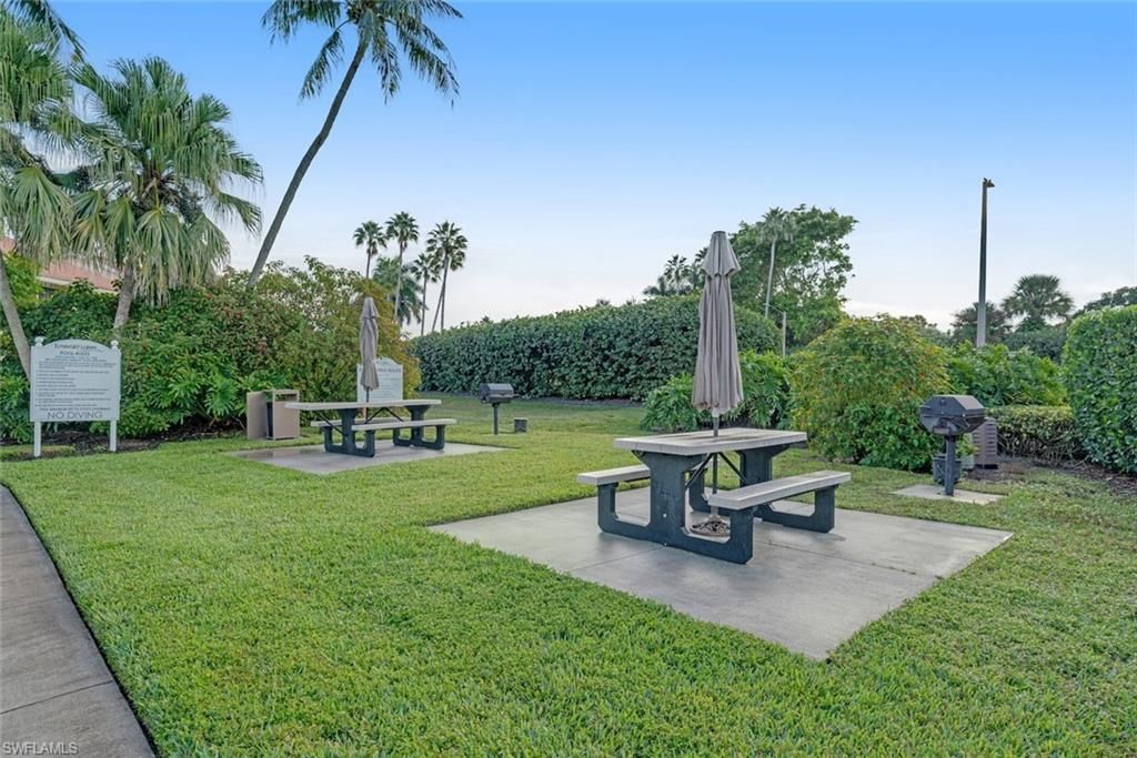 7761 Jewel Ln, Unit 103, Naples, FL 34109 Photo