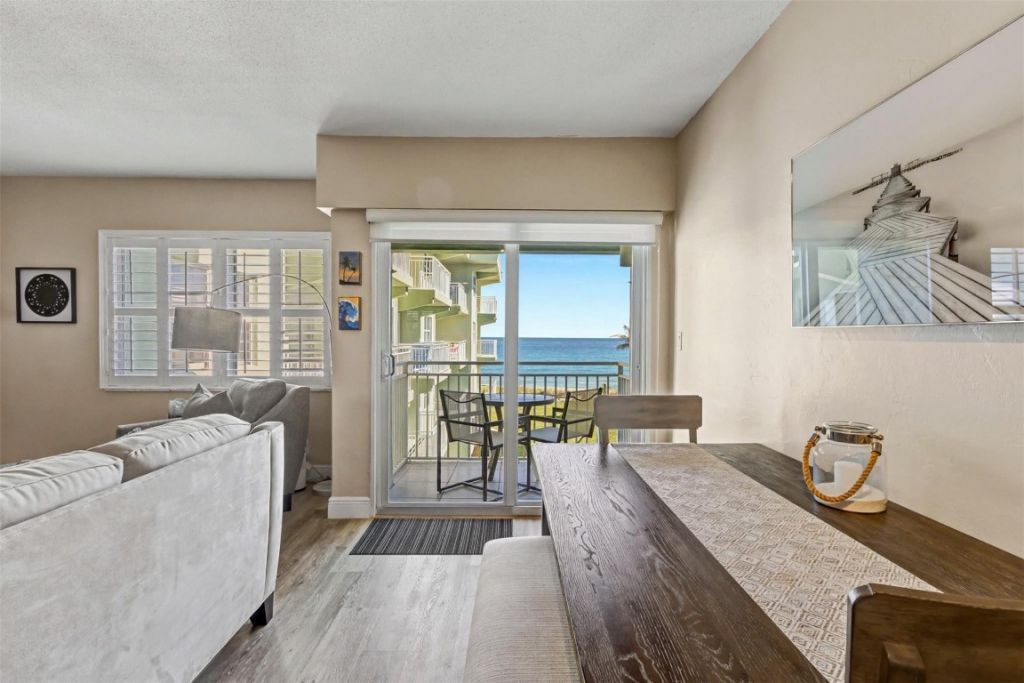 1035 Hillsboro Mile, Unit 33, Hillsboro Beach, FL 33062 Photo