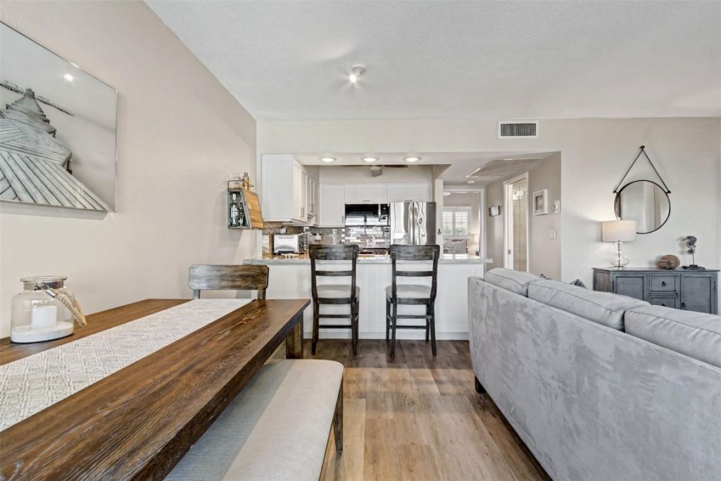 1035 Hillsboro Mile, Unit 33, Hillsboro Beach, FL 33062 Photo