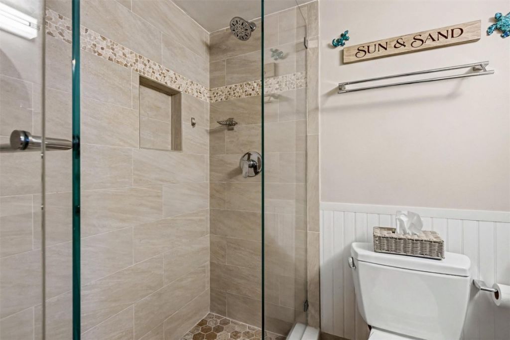 1035 Hillsboro Mile, Unit 33, Hillsboro Beach, FL 33062 Photo