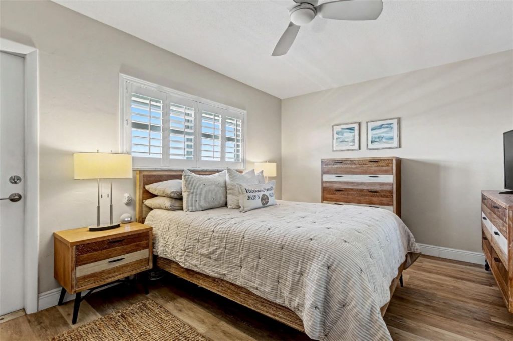 1035 Hillsboro Mile, Unit 33, Hillsboro Beach, FL 33062 Photo