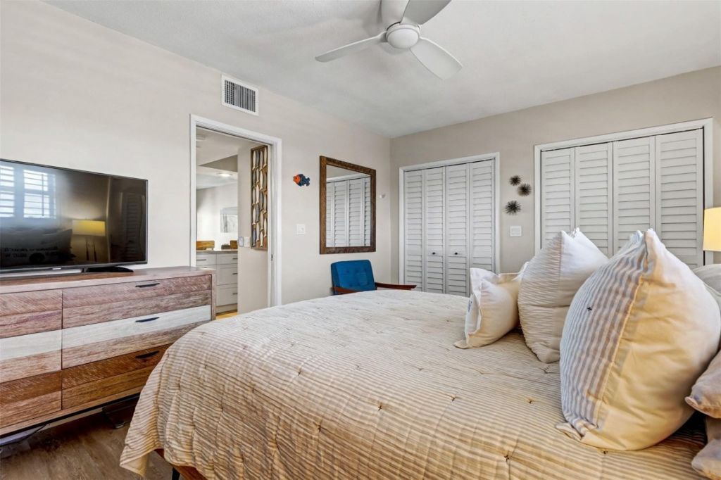 1035 Hillsboro Mile, Unit 33, Hillsboro Beach, FL 33062 Photo