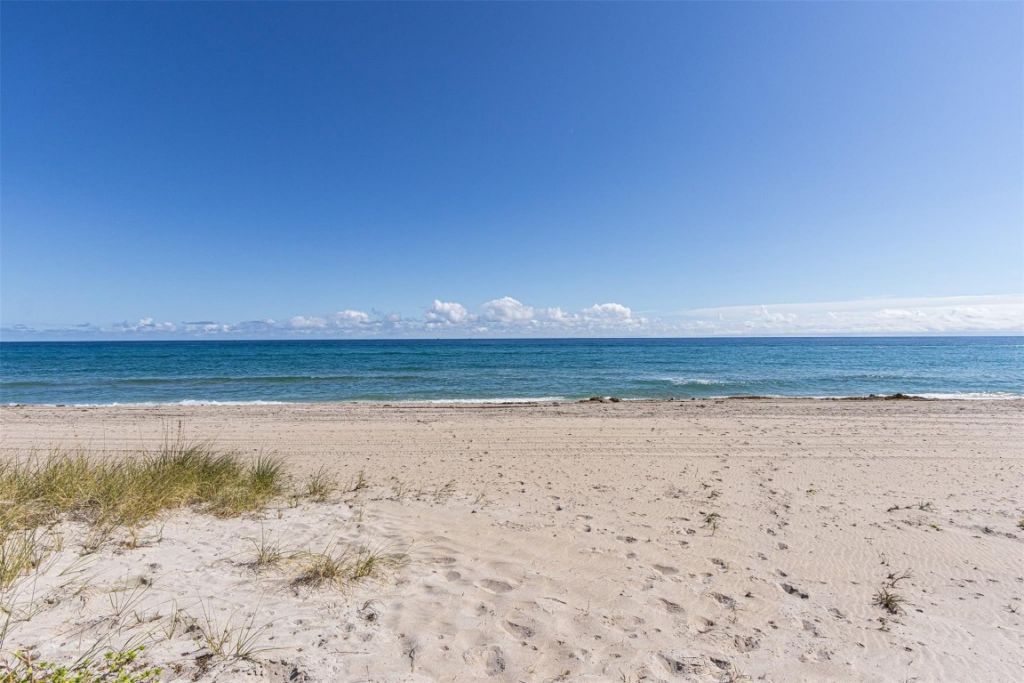 1035 Hillsboro Mile, Unit 33, Hillsboro Beach, FL 33062 Photo