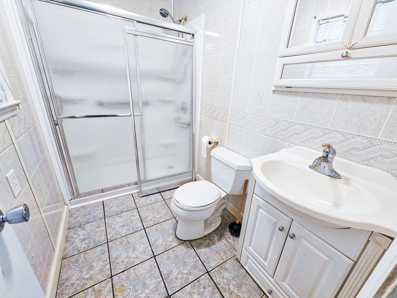 213 Otis Road Photo 11