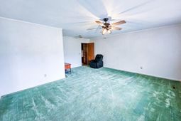 213 Otis Road photo 4