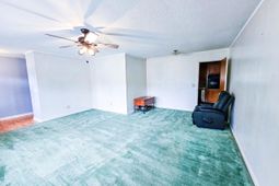 213 Otis Road photo 4