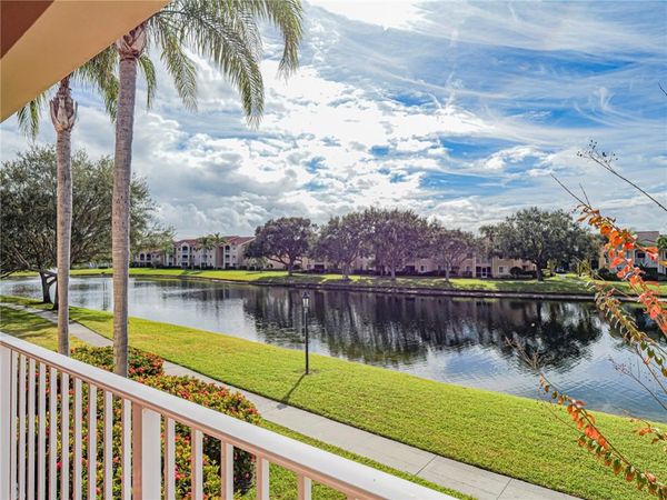1640 N 42nd Circle, Unit 206, Vero Beach, FL 32967
