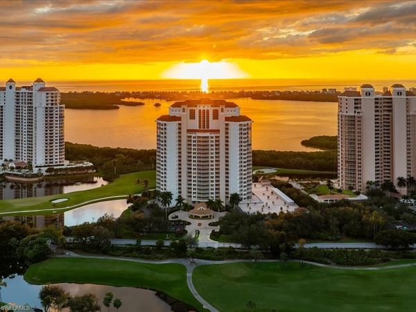 4751 Bonita Bay BLVD, Unit PH201, BONITA SPRINGS, FL 34134